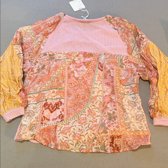 DAVI & DANI Pink and Yellow Floral Top - Picture 5 of 5